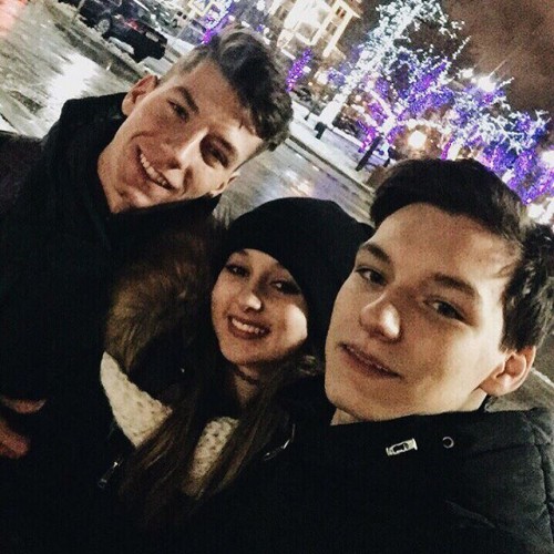 12501996_746458105455791_690962947_n