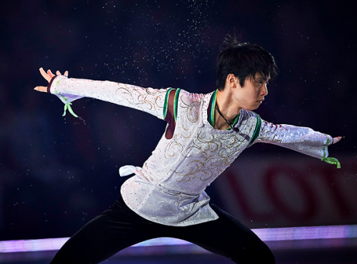 d2161e21afc3e0b47cbdba8ea6531db6