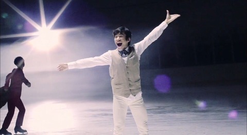 ユニコーンのPVに織田信成が主演で出演。勢いよく氷上を駆け回る