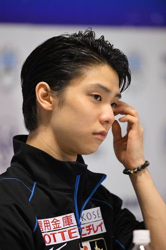 首位発進の羽生結弦がループ崩れを悔やむもフリーでは『シュッとやってパッと降ります』と名言