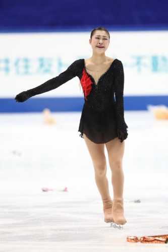 全日本選手権2016。８位に終わった村上佳菜子が今後については「コーチや親と相談して決めていきたい」と語った