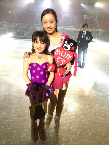 PIW熊本2017。本田真凜選手と本田沙羅ちゃんが参加し一緒に写真撮影。二人ともとっても可愛い