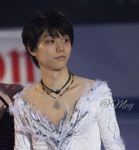 まるで王子様。羽生結弦にしか着こなせない白鳥の衣装にうっとり