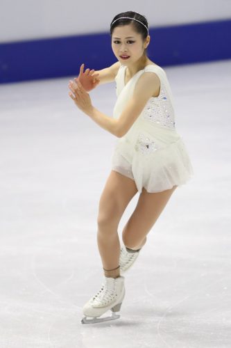 エース宮原知子が疲労骨折。平昌五輪「３」枠獲得へ暗雲