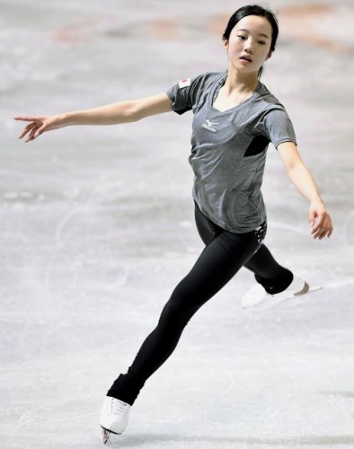 本田真凜が世界ジュニア連覇へ。世界選手権３連覇のパトリック・チャンをイメージ