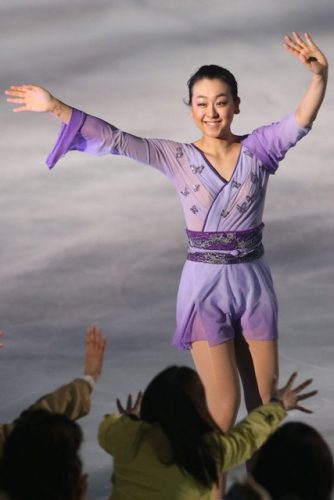 浅田真央選手あす記者会見し引退理由など説明へ。織田信成氏も号泣。各方面から引退をねぎらう声