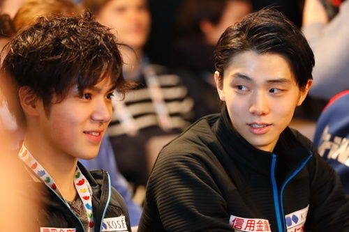 宇野昌磨の超進化に羽生結弦「汗が出るぐらい重圧がある」と本音をポロリ