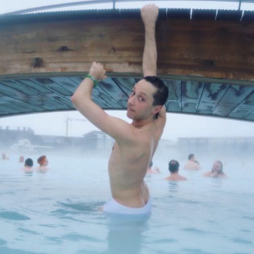 ジョニーウィアーがアニメ・ユーリオンアイスの曲で滑る動画を公開