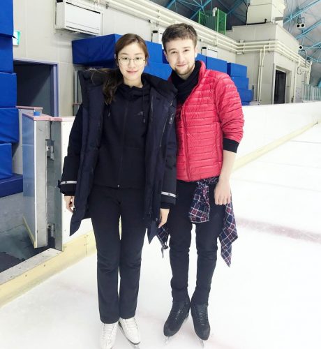 ミーシャジーがキムヨナ＆プルシェンコとのツーショット写真を公開。各国で振付のお仕事に励んでいるみたいだ