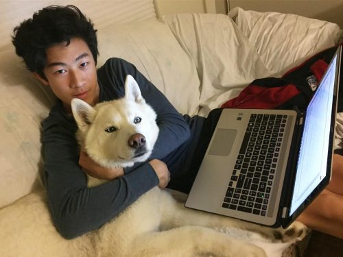 ネイサン・チェンのペットはハスキー犬。愛犬までもが渋いカッコ良さ