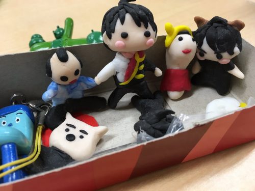 以前勤めていた職場に素敵なゆづ人形を置いて久しぶりに戻ると大切に扱われていて嬉しい