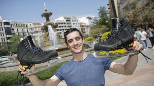 ハビエル・フェルナンデスが羽生結弦選手の昨年の全日本選手権欠場を知らずに宇野昌磨選手が打ち勝ったと思い込んでいた事が判明。海外のインタビューで答える