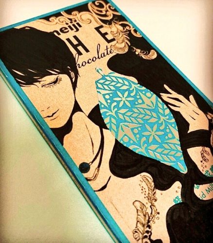 絵心のある羽生結弦ファンが今人気の明治 ザ・チョコレートの表紙にイラストを描いて公開。より高価な商品に見えて美味しそう