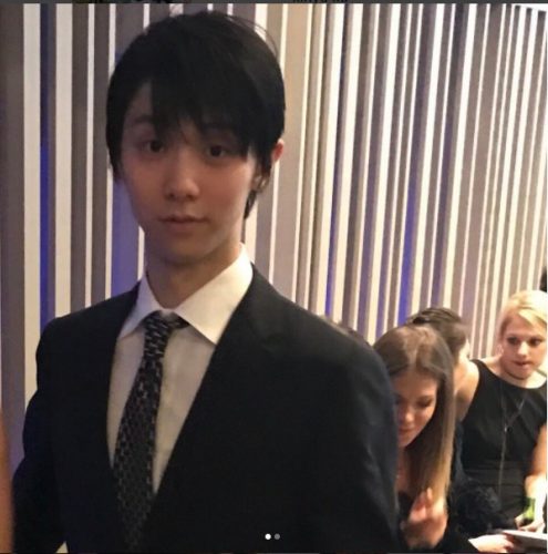 キョトンとした表情が可愛い羽生結弦選手。カッコいいから可愛いまで変幻自在