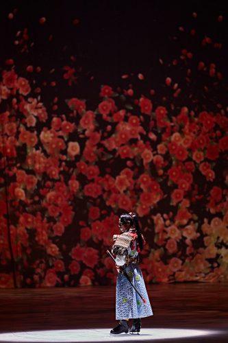 VOGUEが特集。氷艶 2017 破沙羅のフォトレポート。高橋大輔や荒川静香の美しい写真を公開