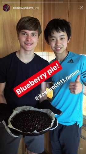 美味しそう。ラトデニ君と高志郎くんがブルーベリーパイ作りに挑戦＆ラトデニ君が好きな女性のタイプについて答える。好みはブロンドの髪の毛