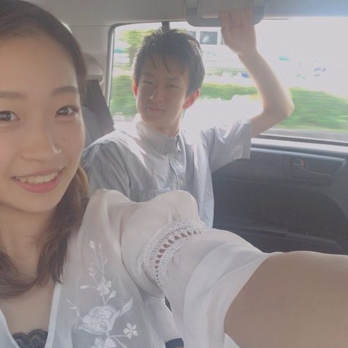 山本草太君が新田谷凜ちゃんと一緒に仲良くお食事。元気そうで一安心