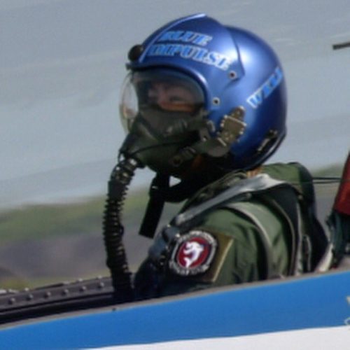 高橋大輔がブルーインパルスに搭乗し曲芸飛行を体験