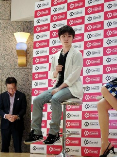 宇野昌磨がファンと交流「少しでも大人びたトゥーランドットができれば」