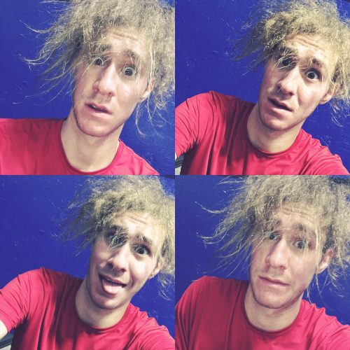 ジェイソン・ブラウンの髪の毛が爆発？大変な事になってる