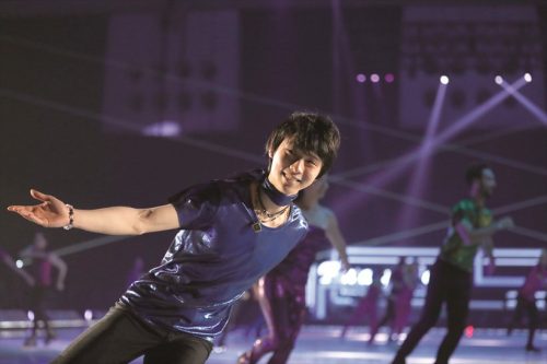 ８月31発売決定！「KISS & CRY羽生結弦選手・トロント直送便」＆羽生結弦SEASON PHOTOBOOK 2016-2017が一部地域で販売しておりゲットした人も現れる