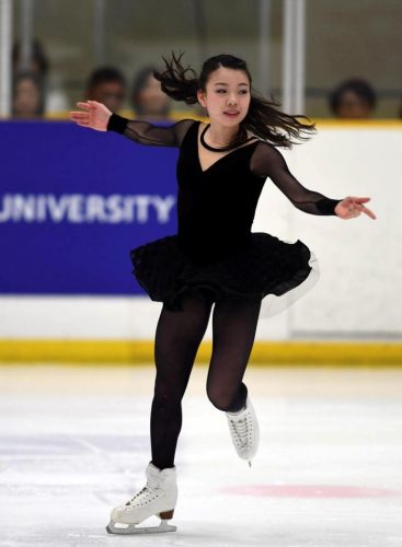 将来の活躍が楽しみ。14歳の紀平梨花が練習で４回転に成功！「やってみようと思ったら、意外とできた」