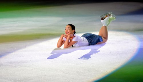 浅田真央年収４億円も・・・プロ転向で出演料２倍のバブル到来