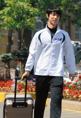 小顔でまるでモデルみたい？最新の羽生結弦選手が一段とカッコ良くなっている。