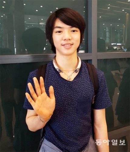 ジュンファンが新しいスケート靴と共に新たなスタート