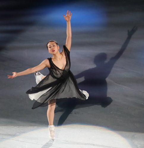 浅田真央の衣装デザイナーが作った「裸より楽」な下着が業界で話題