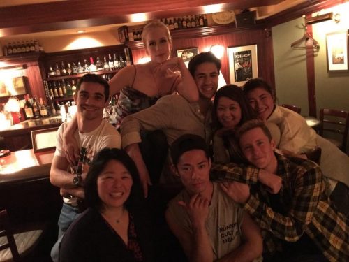 ハビエルフェルナンデスが高橋大輔ら仲間達と一緒にお食事。リラックスしているみたいだ