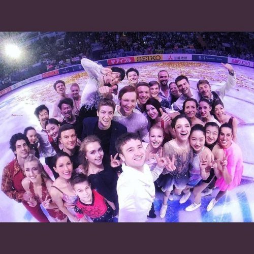 集合写真で羽生結弦を持ち上げた粋なイタリア人スケーター、オンドレイ・ホタレック氏に感謝の声が殺到