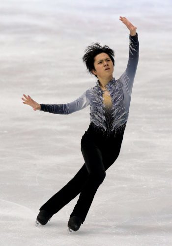 宇野昌磨「苦しかった。つらかった。きつかった」４回転フリップ転倒で２位発進