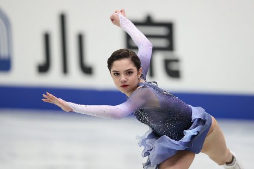 NHK杯2017。女子SPはエフゲニア・メドベージェワが首位発進。本郷理華は４位・宮原知子は６位