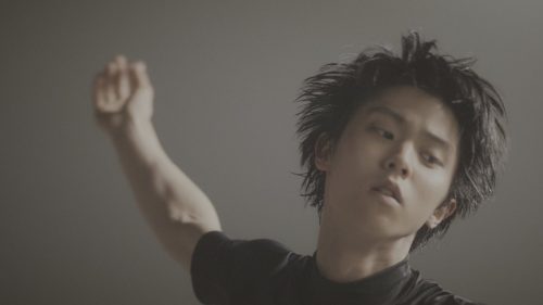 新CM公開！少年時代の自身とジャンブで共演 。羽生結弦「お母さん、ありがとう。」羽生選手を支えた母の姿に感動！