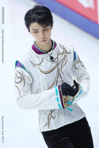羽生結弦選手の怪我の回復祈願に全国からファンが神社に殺到