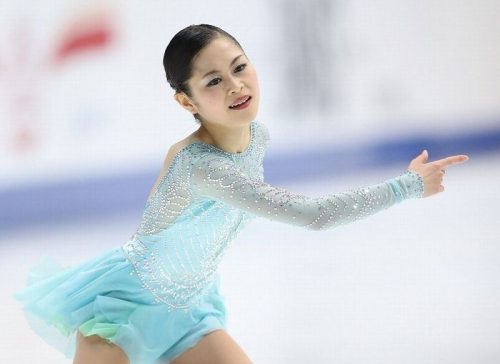 石川佳純が欧州遠征出発。フィギュア宮原知子にエール「楽しんで」