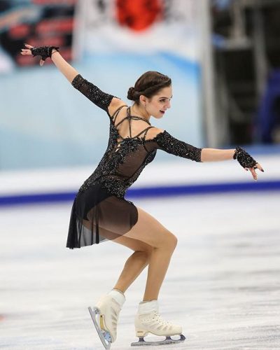 女王メドベージェワ復帰。フィギュア露選手権出場へ。右足骨折から「順調に回復」…平昌五輪金メダルへの序章