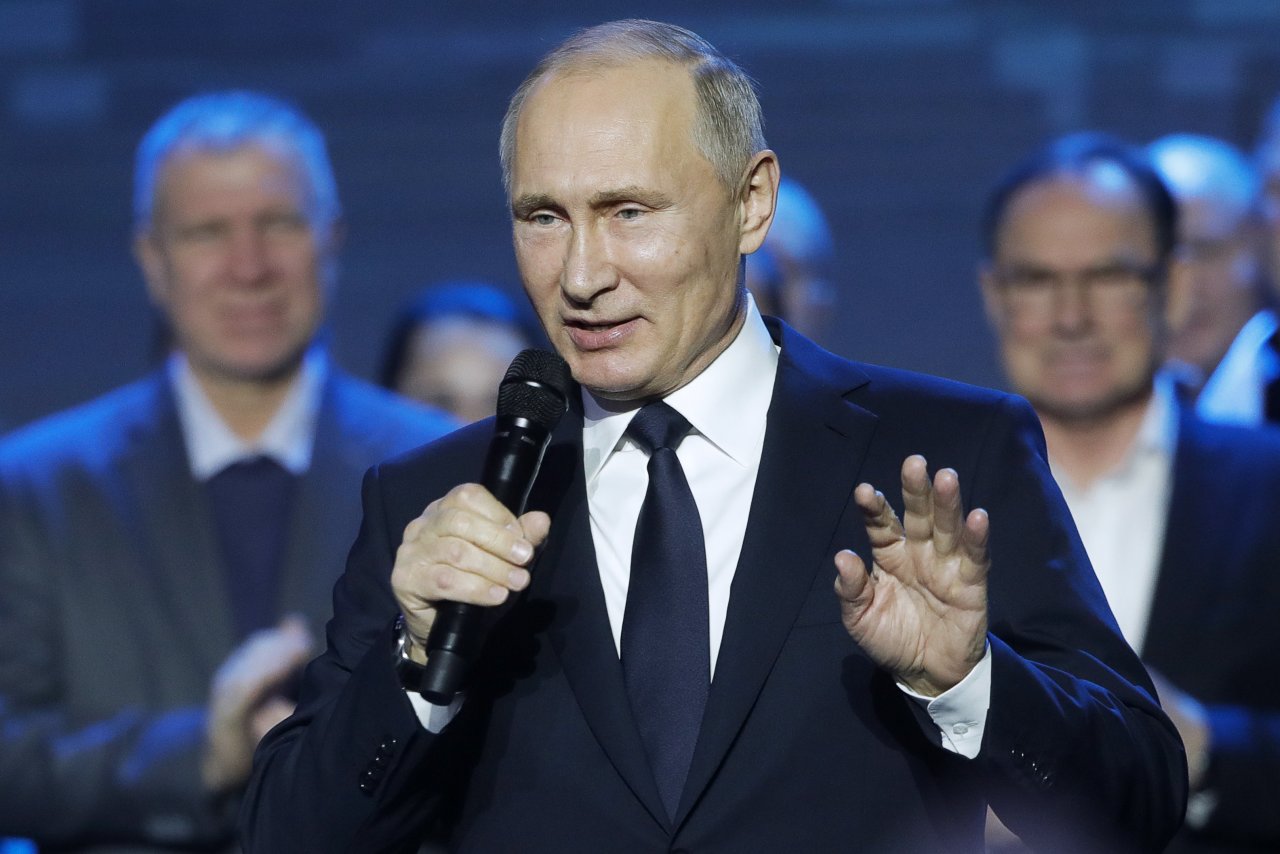 平昌オリンピック。プーチン大統領が個人参加を容認。「我々は中立旗の下で、参加可能かつ参加の意思のある選手の五輪出場を妨げない」と発表。