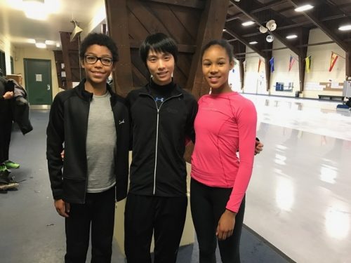海外のスケートクラブのHPにクリケットにいる羽生結弦選手を発見。夏に撮られた写真みたいだ