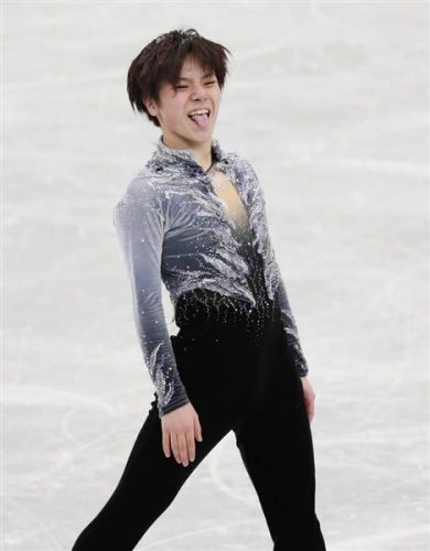 GPファイナル2017。男子ＳＰ宇野昌磨が２位発進。３０秒ルールで減点「珍しい失敗」。FSで逆転優勝目指す