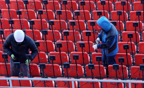 あまりの寒さのため？平昌五輪開会式会場の全席にヒーターを取り付ける