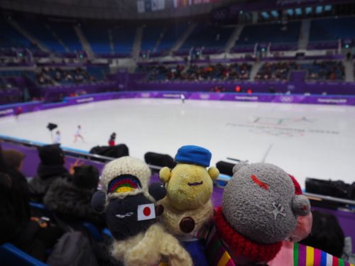 平昌五輪 2/18 女子シングル練習 写真 映像  宮原知子 坂本花織