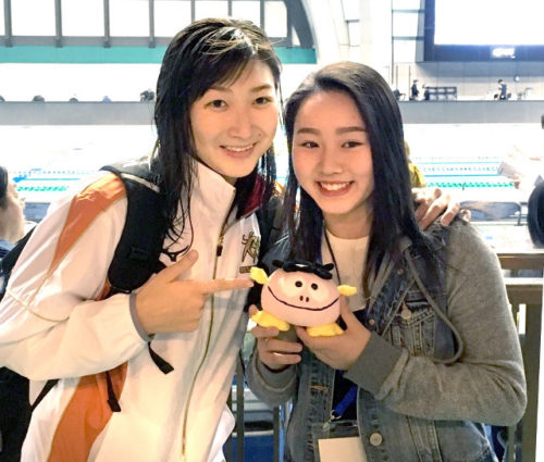 新葉　池江を観客席から応援！日本新に「感動して泣きました」