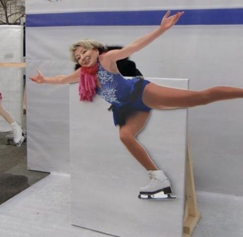 タラソワさん何してるんですかwww