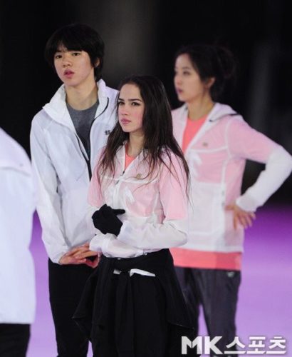 ザギトワ、平昌五輪ぶりの訪韓…2か月で身長が“5cm”成長「演技に影響も」