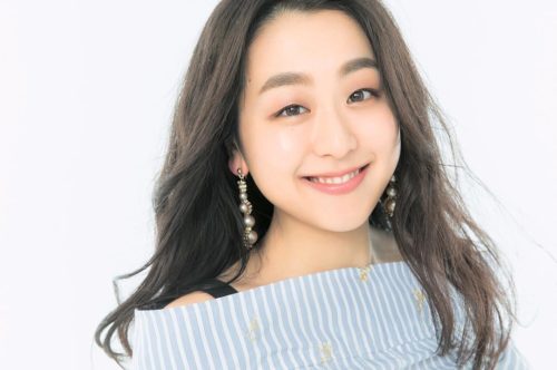 浅田真央、髪を下ろした“ゆるふわ”大人ショットに絶賛の声「今まで見た事ない」