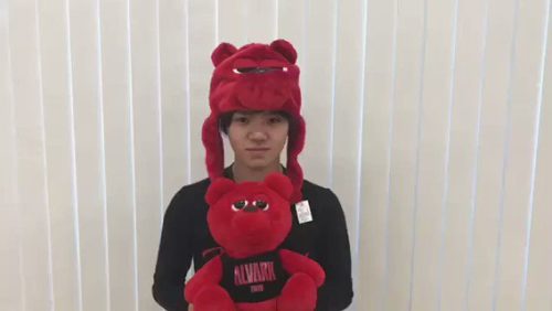 アルバルク東京のTwitterから物凄いものが投下されたwww 宇野くんが被り物して応援メッセージ！