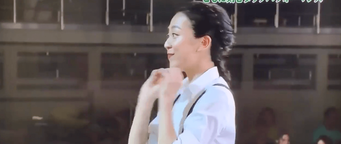 【映像有】浅田真央とろう学校の生徒さんたちのタップダンス。話題となってる１場面が。