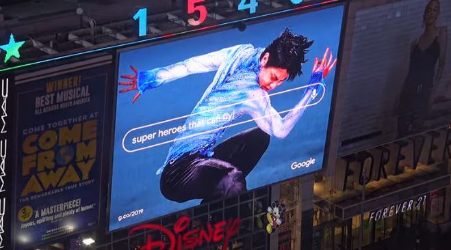 【映像あり】クリスマスのニューヨーク タイムズスクエアに 羽生結弦 の「Otonal」が映し出される！ …画面には Googleの「Heroes that can fly」の文字が…